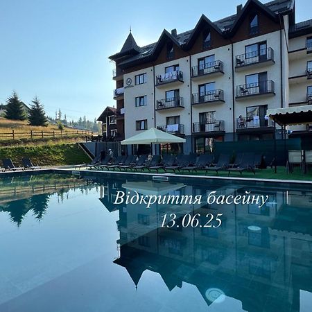 Imperial Hotel Bukovel Ngoại thất bức ảnh