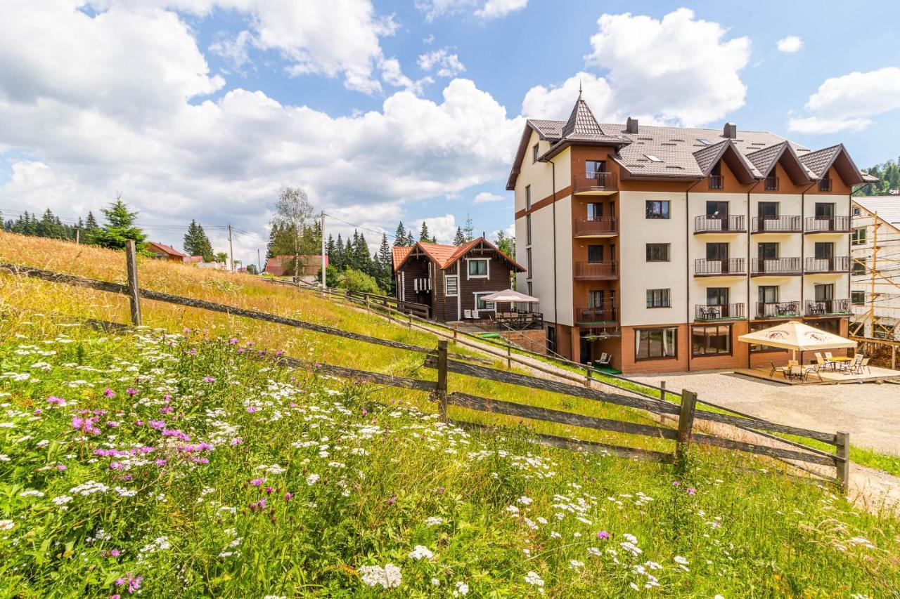 Imperial Hotel Bukovel Ngoại thất bức ảnh