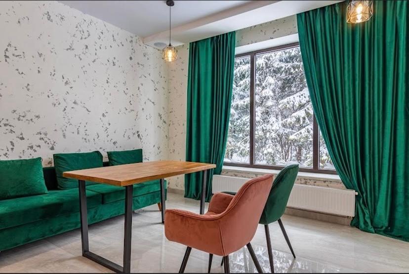 Imperial Hotel Bukovel Ngoại thất bức ảnh
